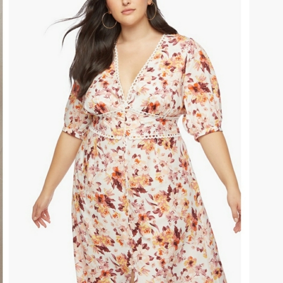 💮 NWT Lovely JustFab Crochet Trim Maxi Dress - Picture 8 of 14